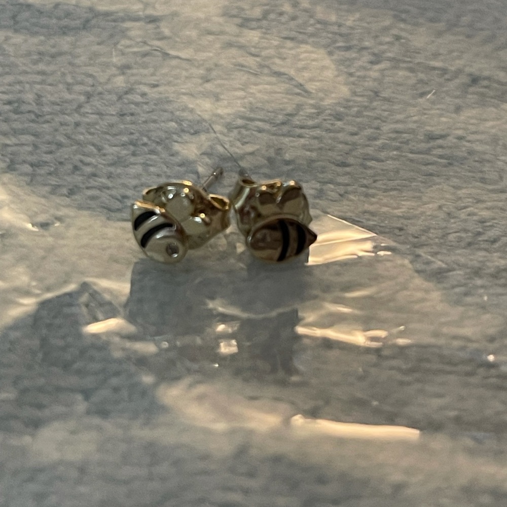 Bee earrings